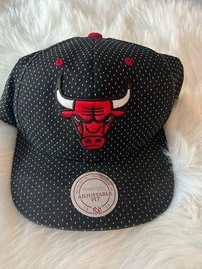 Chicago Bulls Mitchell and Ness Snapback Hat Rare Dotted Pattern All Over